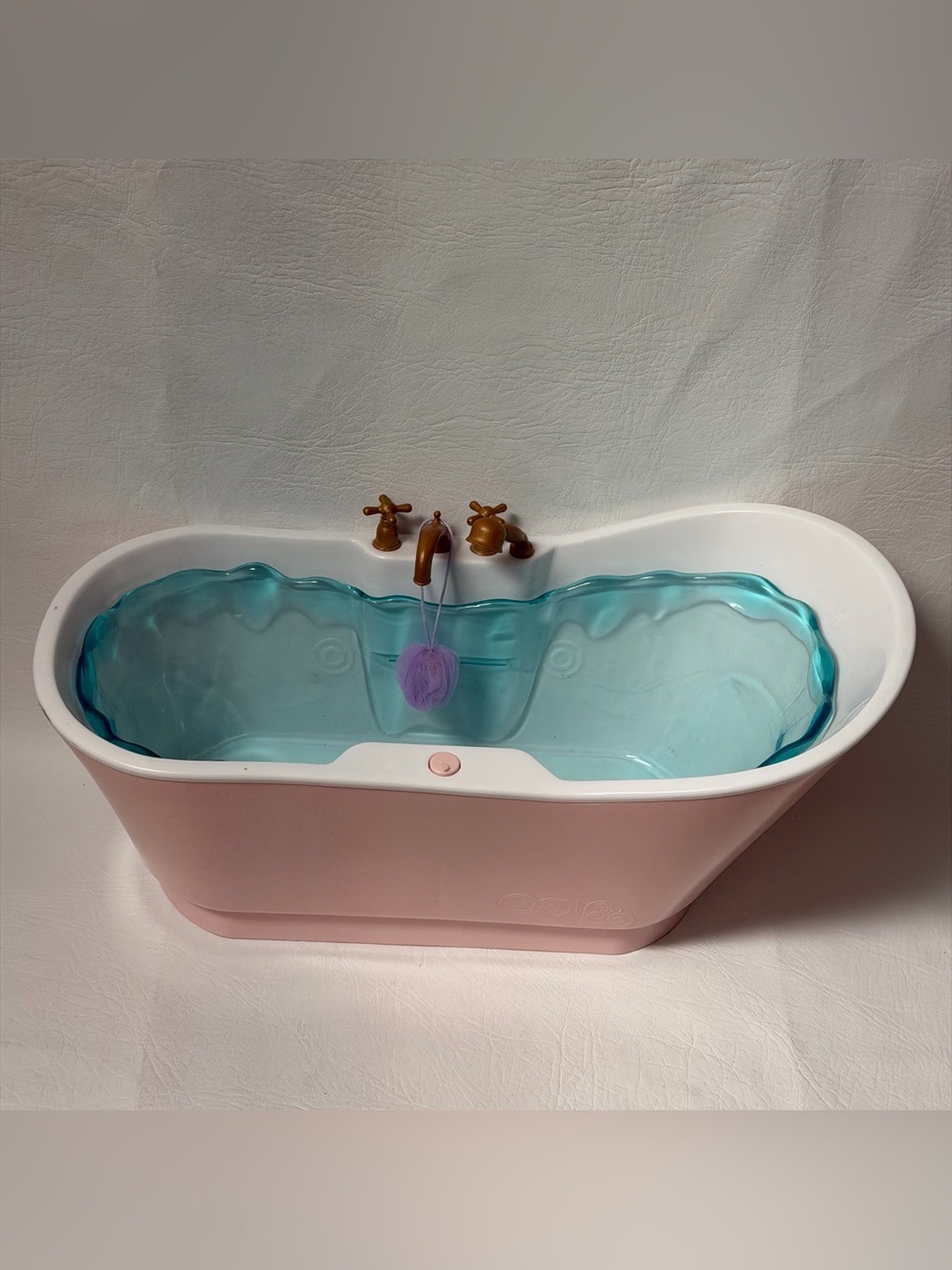 Battat 18” Doll  BATH TUB For Our Generation American Girl My Life works great - Picture 2 of 6